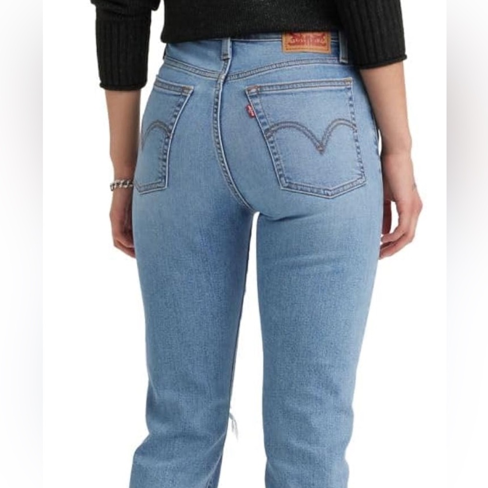 Levi wedgie straight jeans